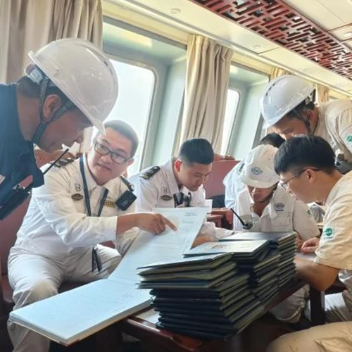 Zhanjiang Maritime Bureau kynnir fyrir-öryggisskoðun farþegaskipa fyrir-ro